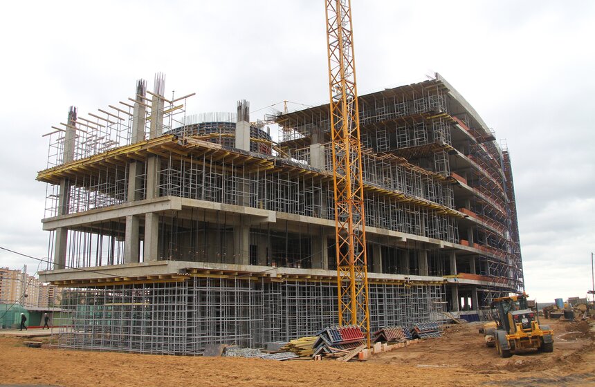 Сергей Собянин посетил стройку префектуры ТиНАО 14 фото