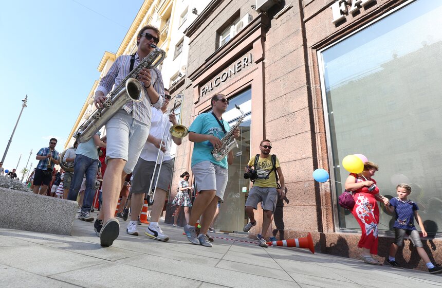 "Московское варенье" завершилось костюмированным парадом 20 фото