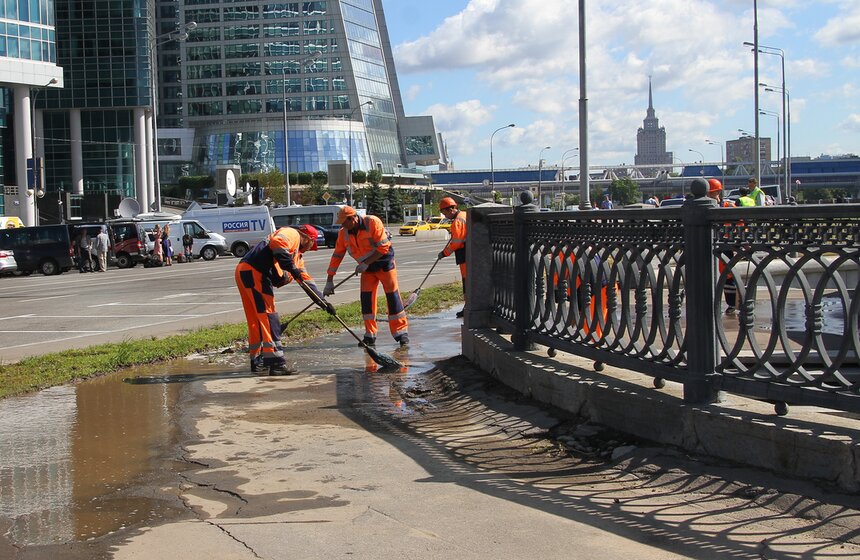 Мэр проверил ход реконструкции Краснопресненской набережной 5 фото