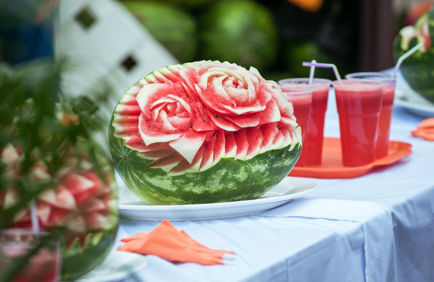 Арбузы в городе: в Москве открылись 264 бахчевых развала 20 фото