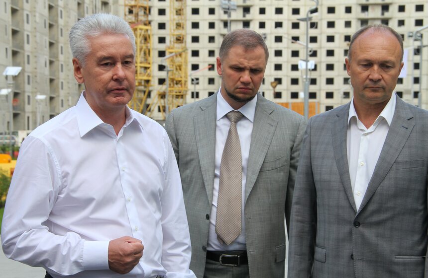 Сергей Собянин посетил стройку жилого квартала в Северном 23 фото