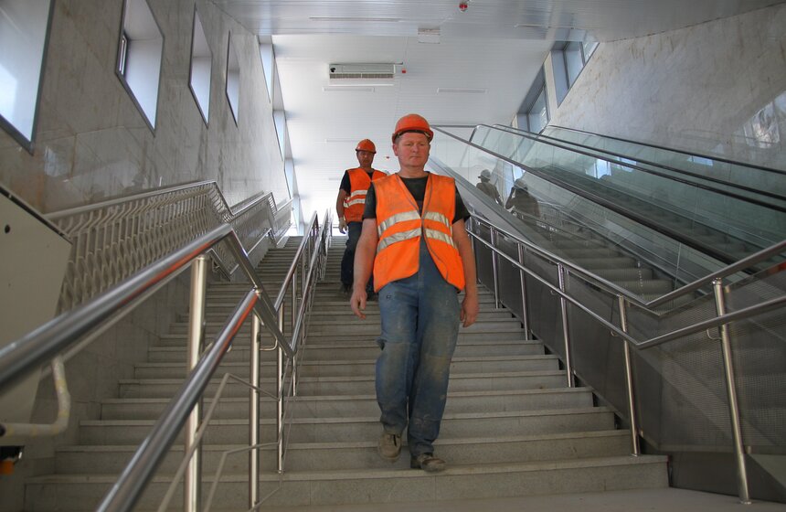 Собянин проверил ход работ на станции "Шелепиха" 28 фото