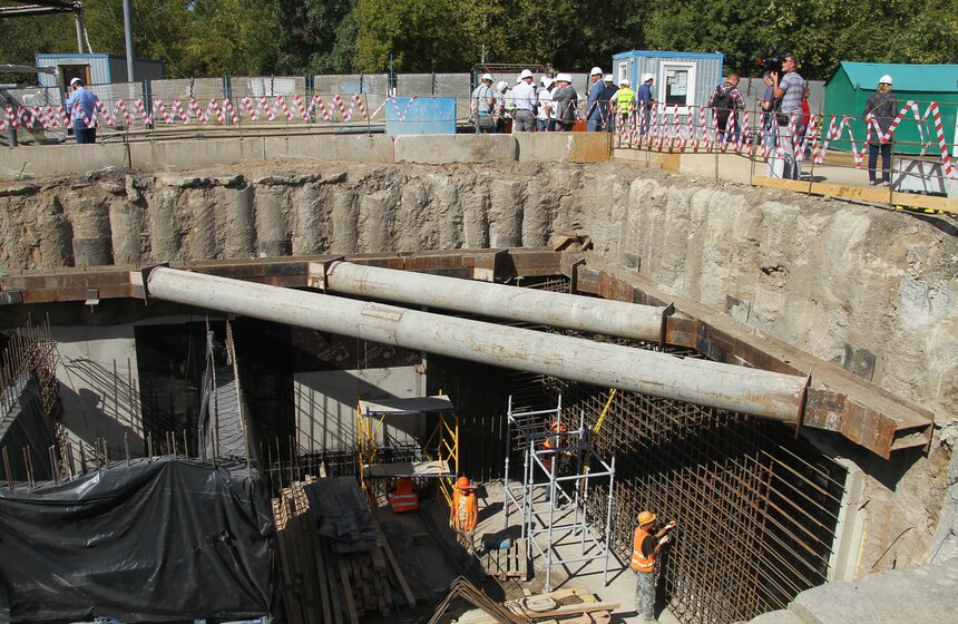 Собянин проверил ход работ на станции "Шелепиха" 6 фото