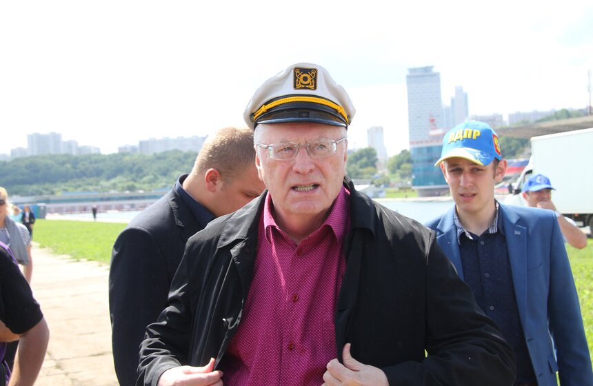 Турнир по любительской рыбалке на Гребном канале 10 фото