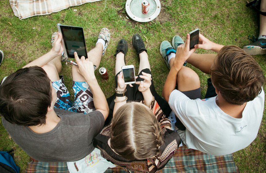 Охота на монстров: как жители столицы ловят покемонов 14 фото