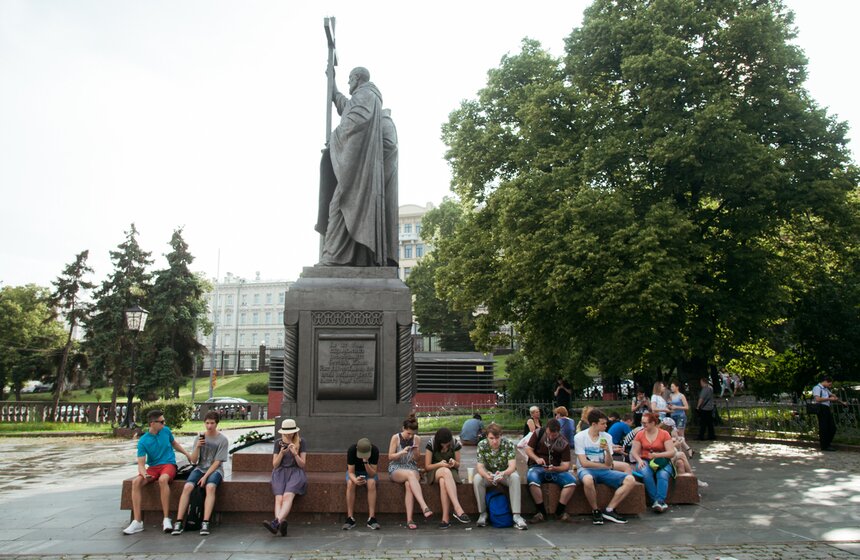 Охота на монстров: как жители столицы ловят покемонов 1 фото