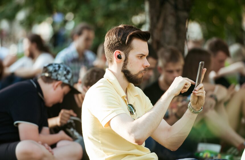 Охота на монстров: как жители столицы ловят покемонов 26 фото