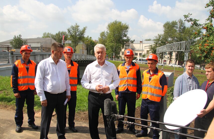 Мэр открыл движение по путепроводу на Павелецком направлении МЖД 9 фото