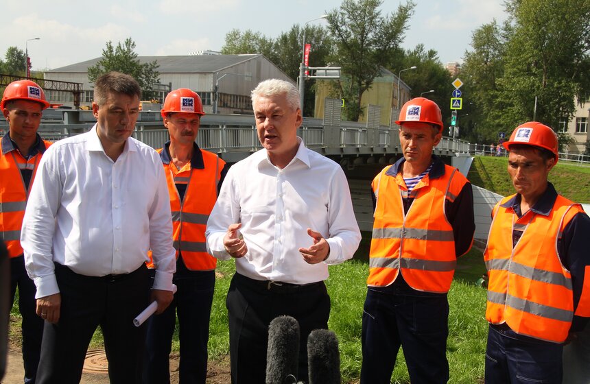 Мэр открыл движение по путепроводу на Павелецком направлении МЖД 10 фото