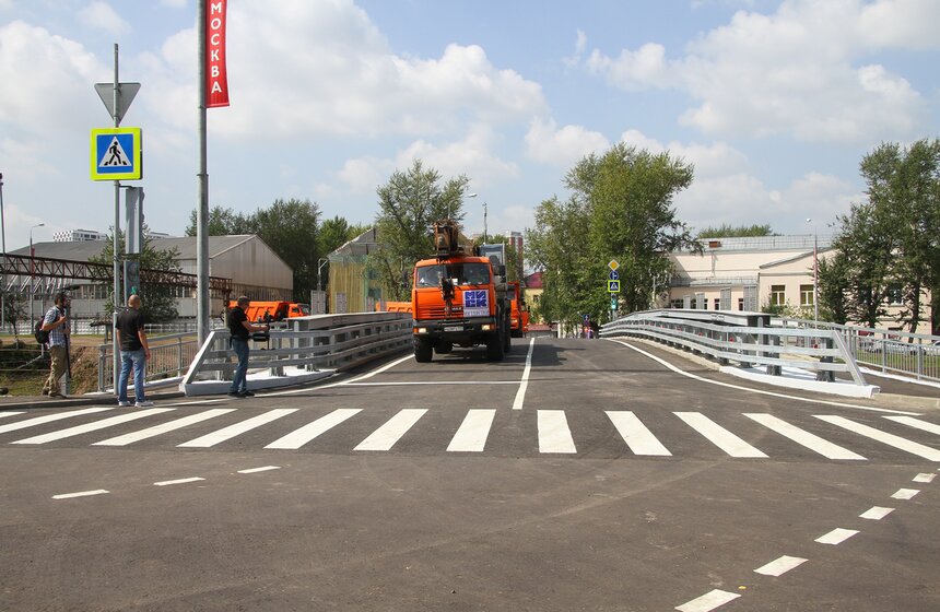 Мэр открыл движение по путепроводу на Павелецком направлении МЖД 13 фото