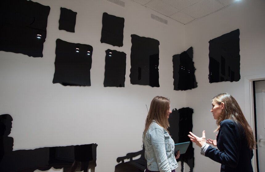 Выставка "Портрет" в галерее "Новое крыло" 24 фото