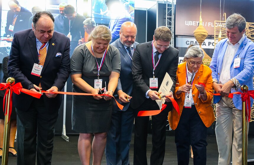 Международная выставка "Цветы-2016" 26 фото