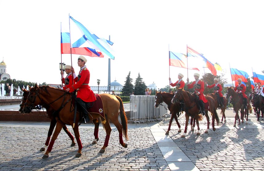 День Государственного флага отметили на Поклонной горе 1 фото