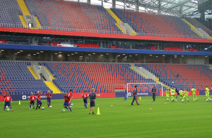 Сергей Собянин посетил новый стадион ЦСКА 13 фото