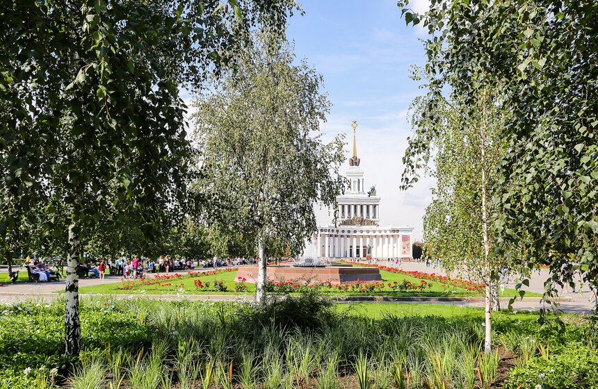 Исторические цветники ВДНХ 41 фото