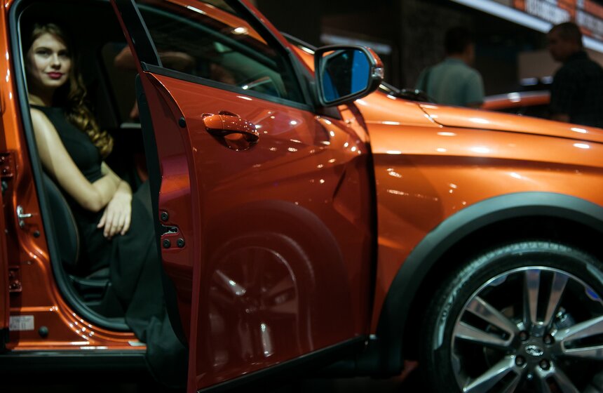 Московский международный автомобильный салон 33 фото