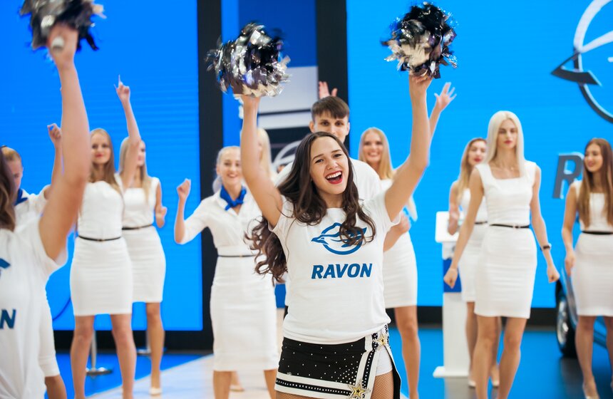 Московский международный автомобильный салон 18 фото