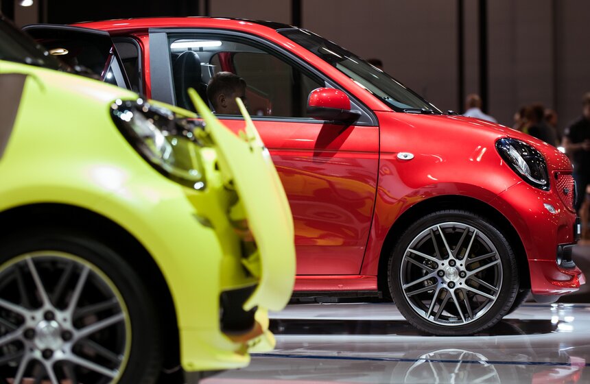 Московский международный автомобильный салон 17 фото