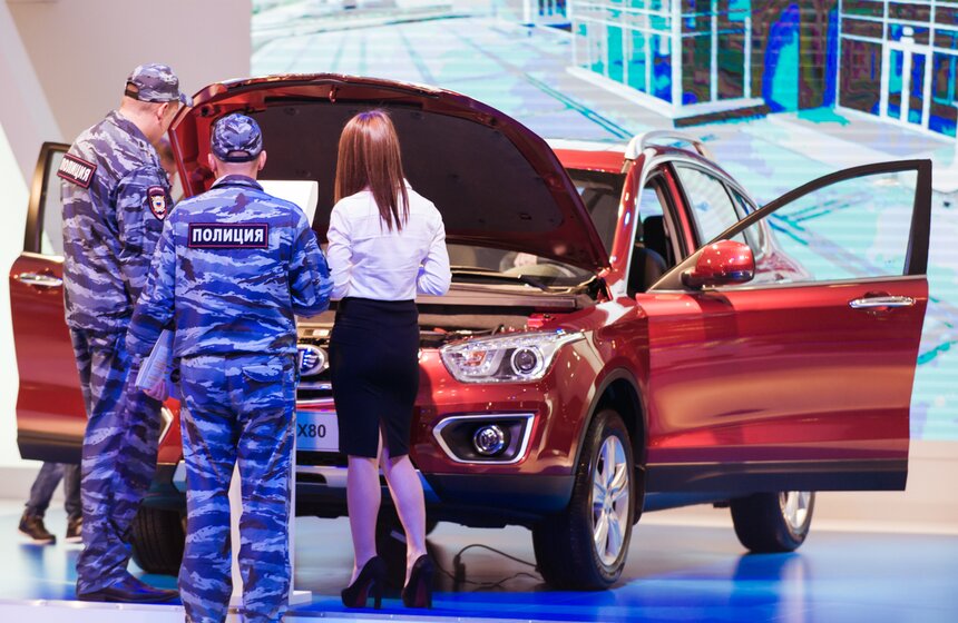 Московский международный автомобильный салон 30 фото