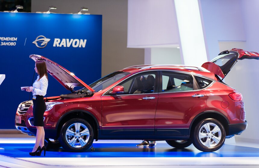 Московский международный автомобильный салон 25 фото