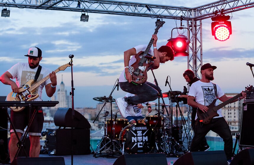 Концерт Noize MC на столичной крыше 16 фото