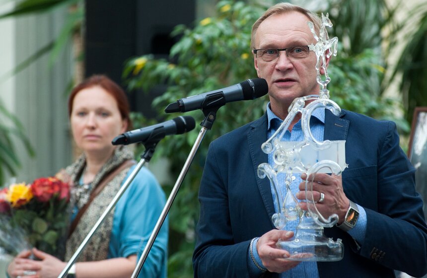 Выставка "Кино. Литература. Старинный костюм" открылась в Москве 7 фото