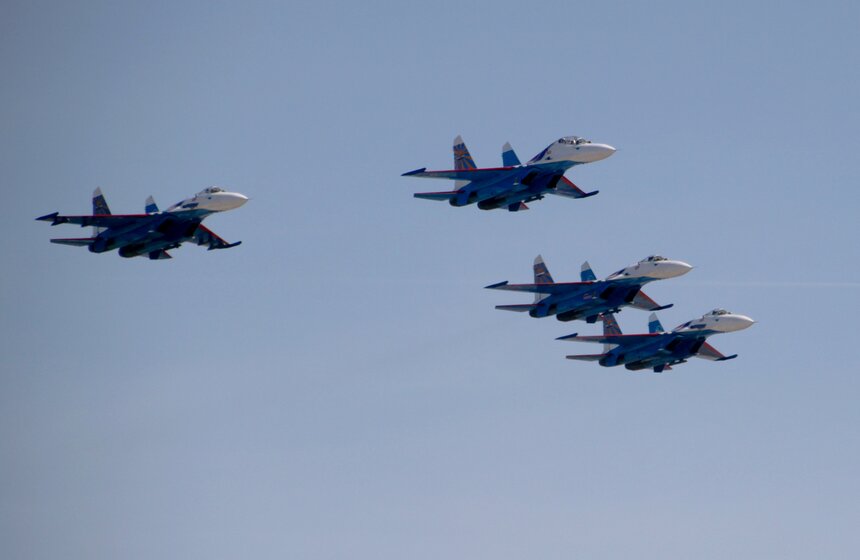 На авиабазе Кубинка состоялся день открытых дверей 12 фото