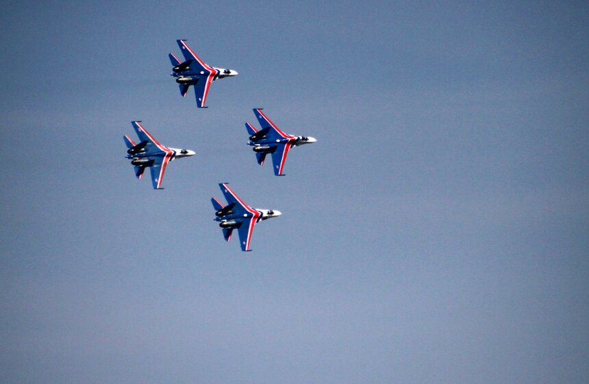 На авиабазе Кубинка состоялся день открытых дверей 17 фото