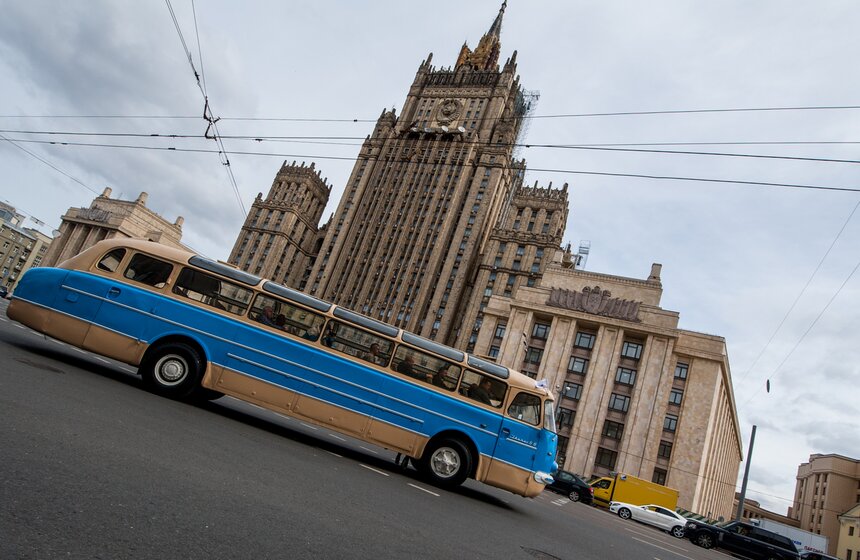 Праздник московского автобуса прошел в столице 16 фото