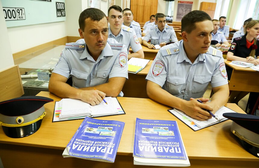 Столичная Госавтоинспекции показала, как ловит преступников 4 фото