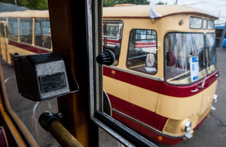 Праздник московского автобуса прошел в столице 2 фото