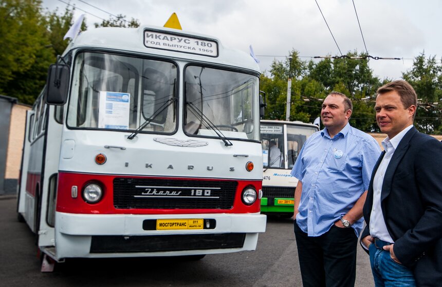 Праздник московского автобуса прошел в столице 6 фото