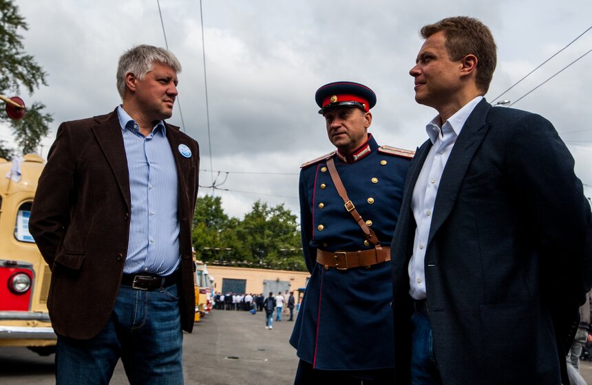 Праздник московского автобуса прошел в столице 9 фото