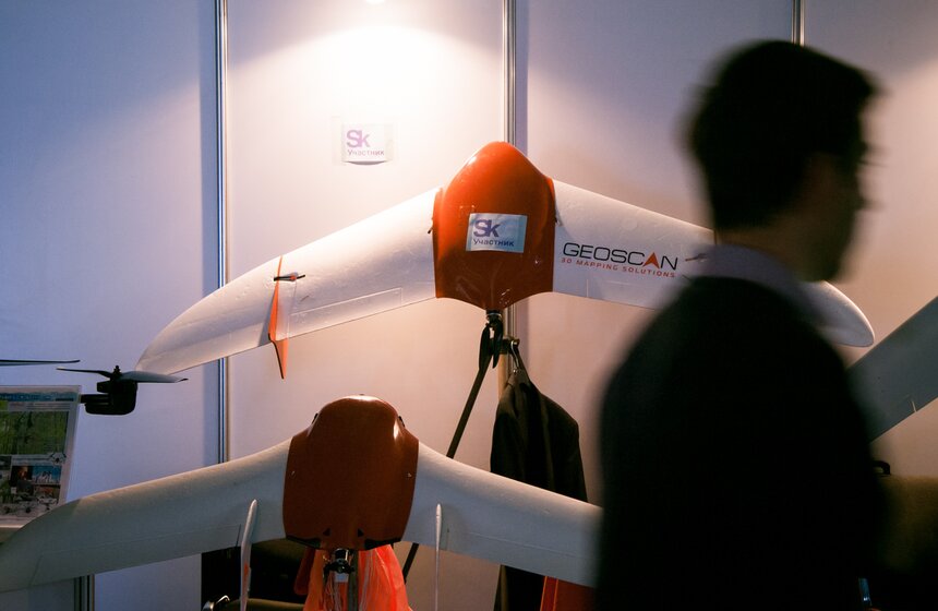 Выставка-шоу дронов и квадрокоптеров Drone Expo Show 24 фото