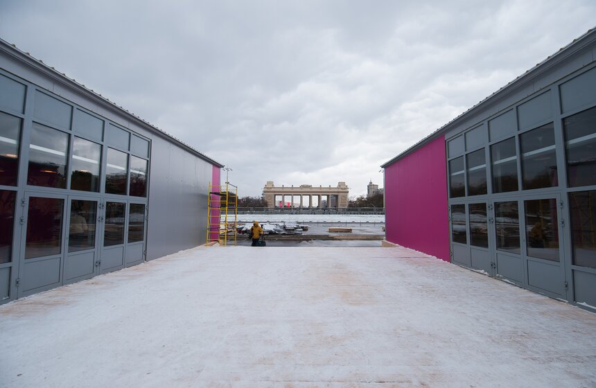 Каток в парке Горького готовят к открытию 23 фото