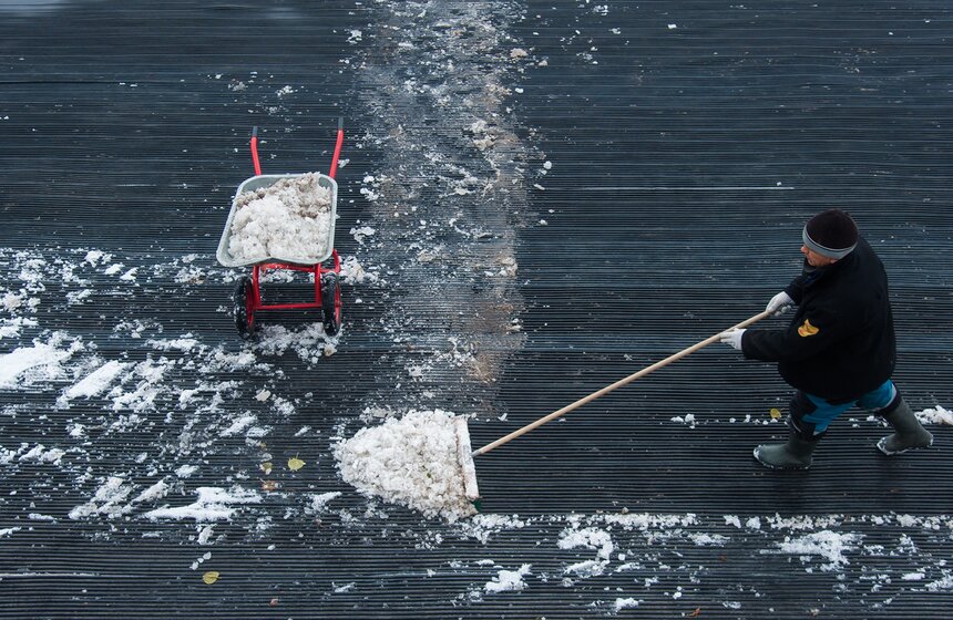 Каток в парке Горького готовят к открытию 10 фото