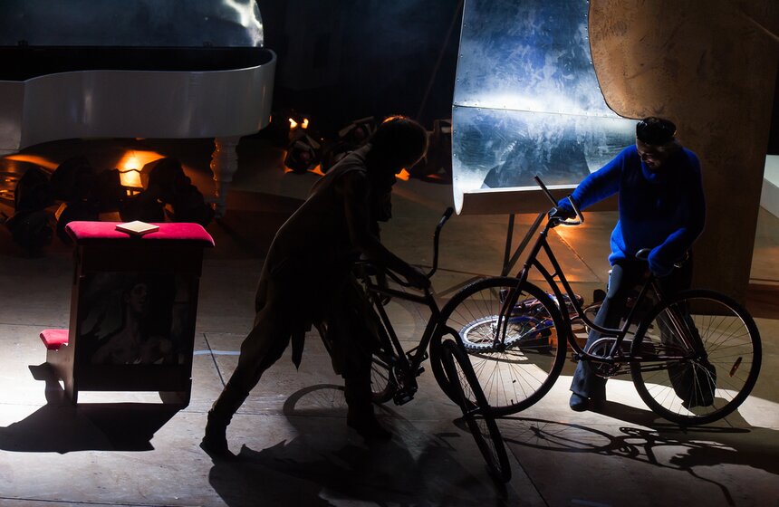 Роман Виктюк отметил 80-летие премьерой спектакля 12 фото