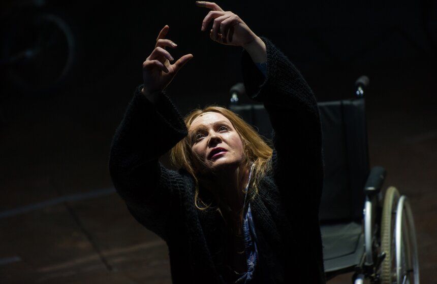 Роман Виктюк отметил 80-летие премьерой спектакля 17 фото