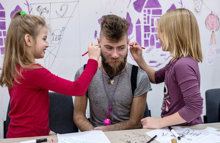 "Фабрика мультфильмов" прошла в Культурном центре ЗИЛ 31 фото