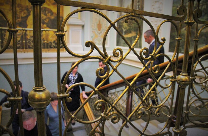 Сергей Собянин осмотрел отреставрированный особняк Зиминых 17 фото