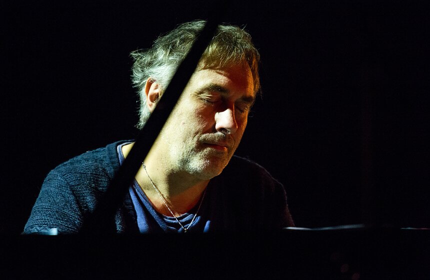 Концерт Яна Тирсена в "Крокус Сити Холле" 5 фото