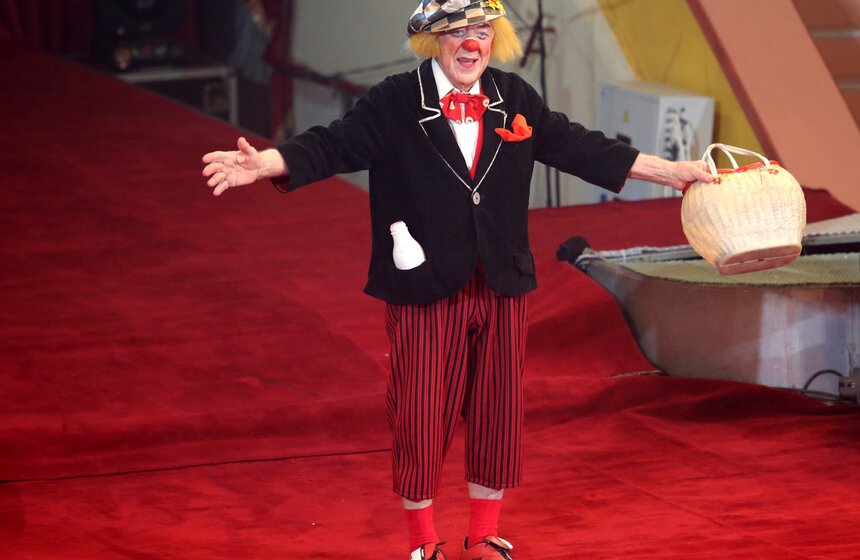 Умер клоун Олег Попов 4 фото