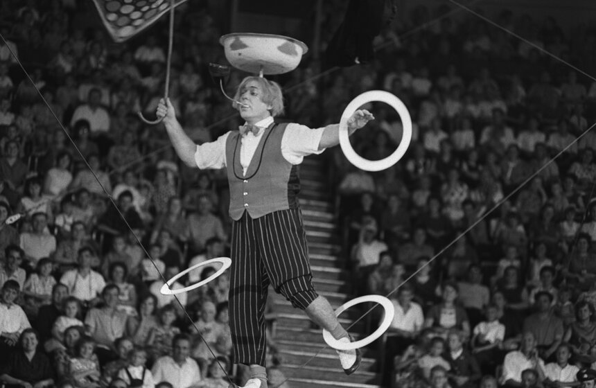 Умер клоун Олег Попов 3 фото