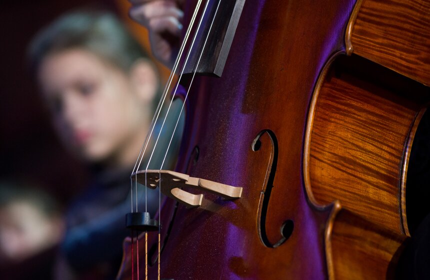 Юношеский оркестр Башмета выступил с Константином Хабенским 4 фото