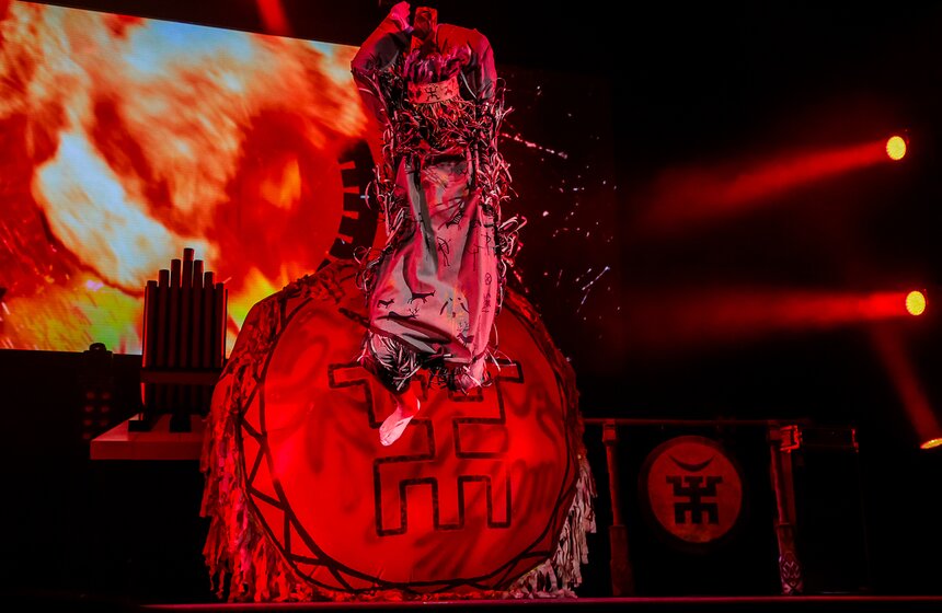 Концерт группы "Пикник" в "Крокус Сити Холле" 28 фото