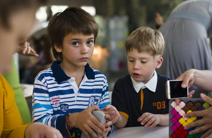 Фестиваль игр и игрушек проходит в Культурном центре ЗИЛ 2 фото