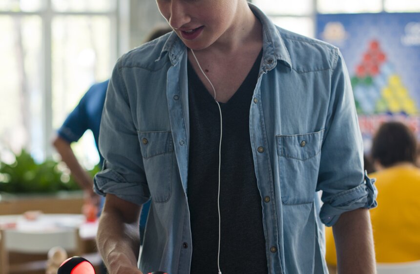 Фестиваль игр и игрушек проходит в Культурном центре ЗИЛ 8 фото