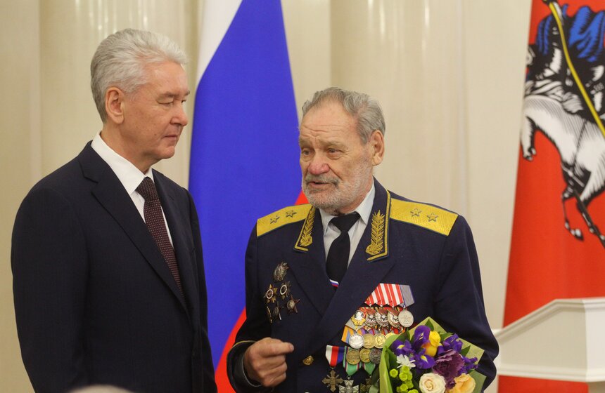 Мэр вручил памятные знаки участникам обороны Москвы 1941 года 19 фото