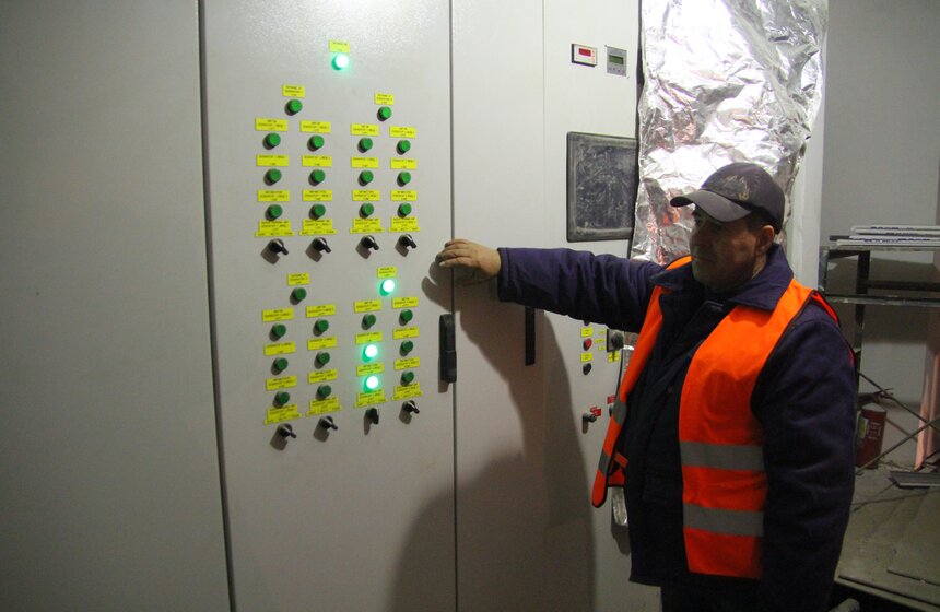 Начался монтаж эскалаторов на станции метро "Фрунзенская" 8 фото