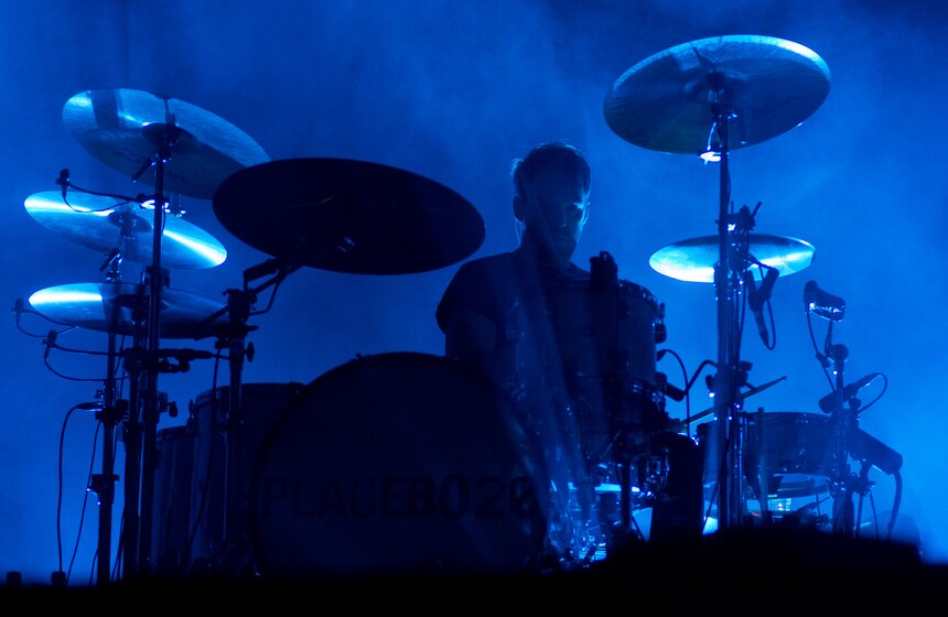 Концерт группы Placebo в СК "Олимпийский" 3 фото